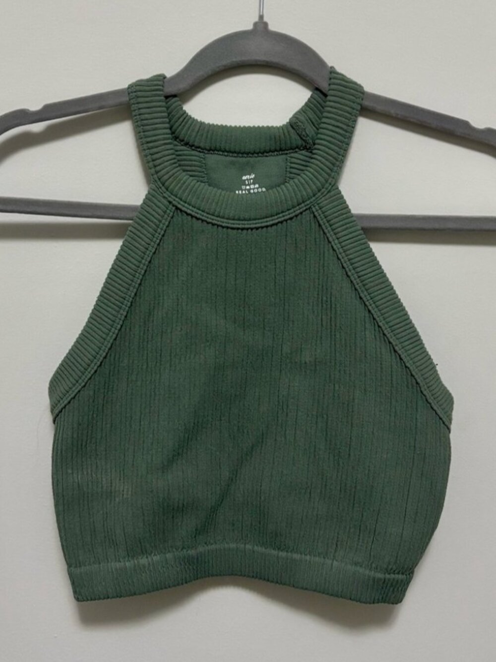 Crop top green❣❣ - Picture 2 of 3